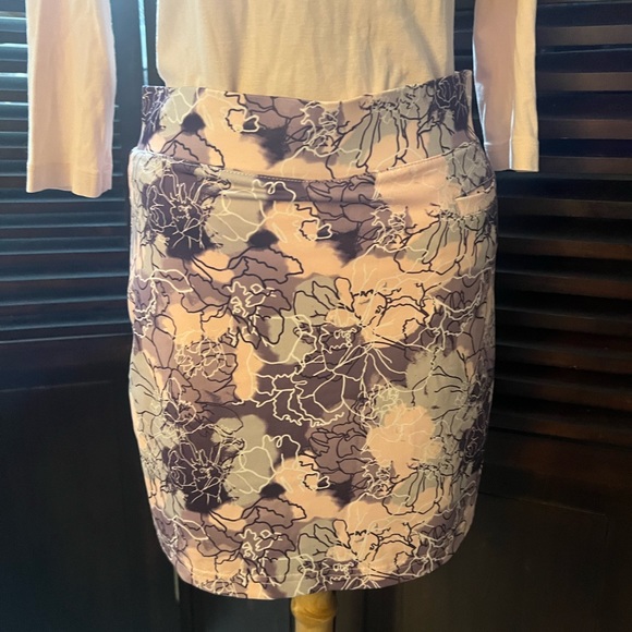 Pebble Beach Skort - Picture 6 of 15